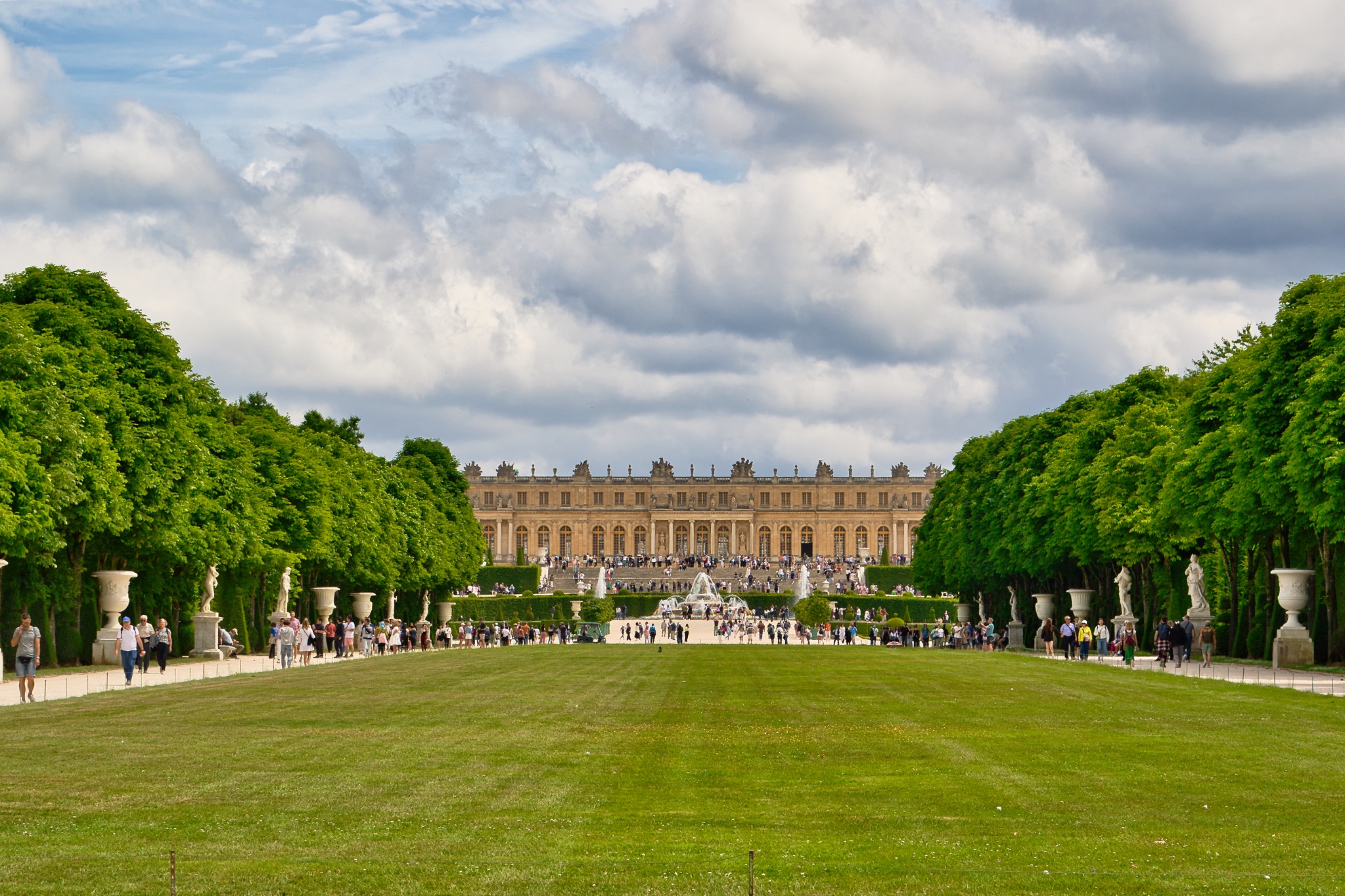 Palace of Versailles and Gardens with Visitors